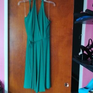 Gorgeous emerald green dress